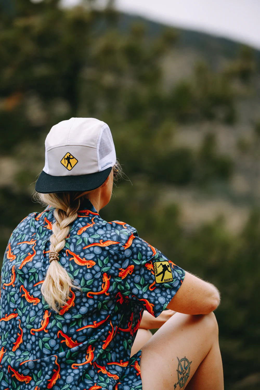 TownShirt Co. Red Eft Short Sleeve Trail Shirt